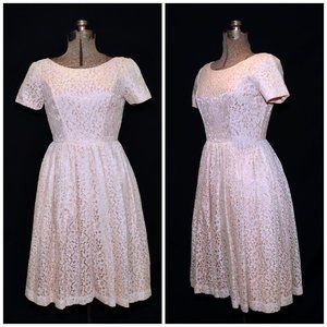 VTG 60s Ivory Lace over Peach Satin Party Dress XS